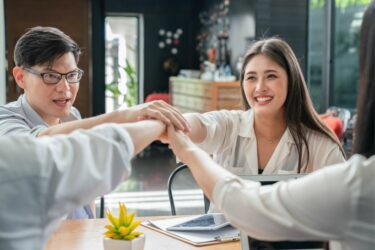 Webライターが高単価・高報酬の案件を受注・継続する方法